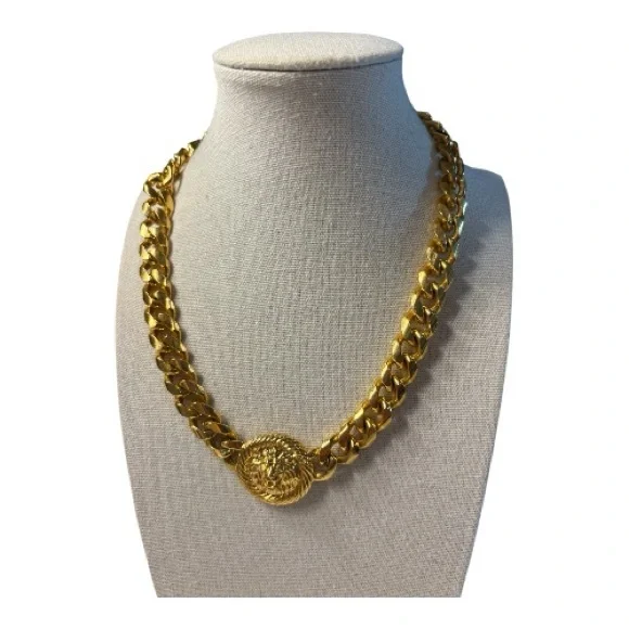 Gold Chain Necklace - Picture 1 of 5